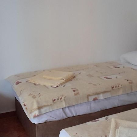 Hotel Moni 85 Family House Sosopol Exterior foto