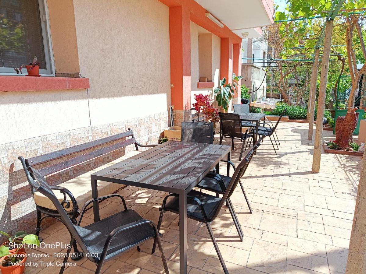 Hotel Moni 85 Family House Sosopol Exterior foto
